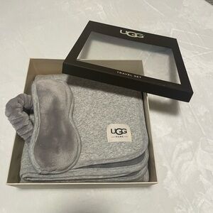 UGG Silver Travel Comfort Set
